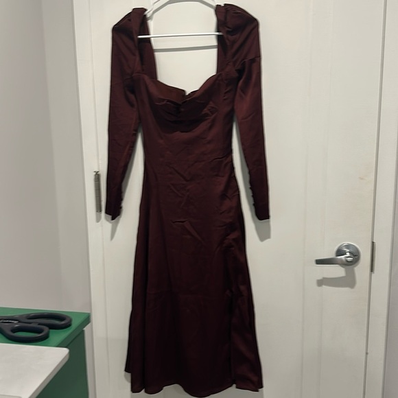 House of CB Arlinda Brown Midi Dress long sleeve e - Picture 4 of 8